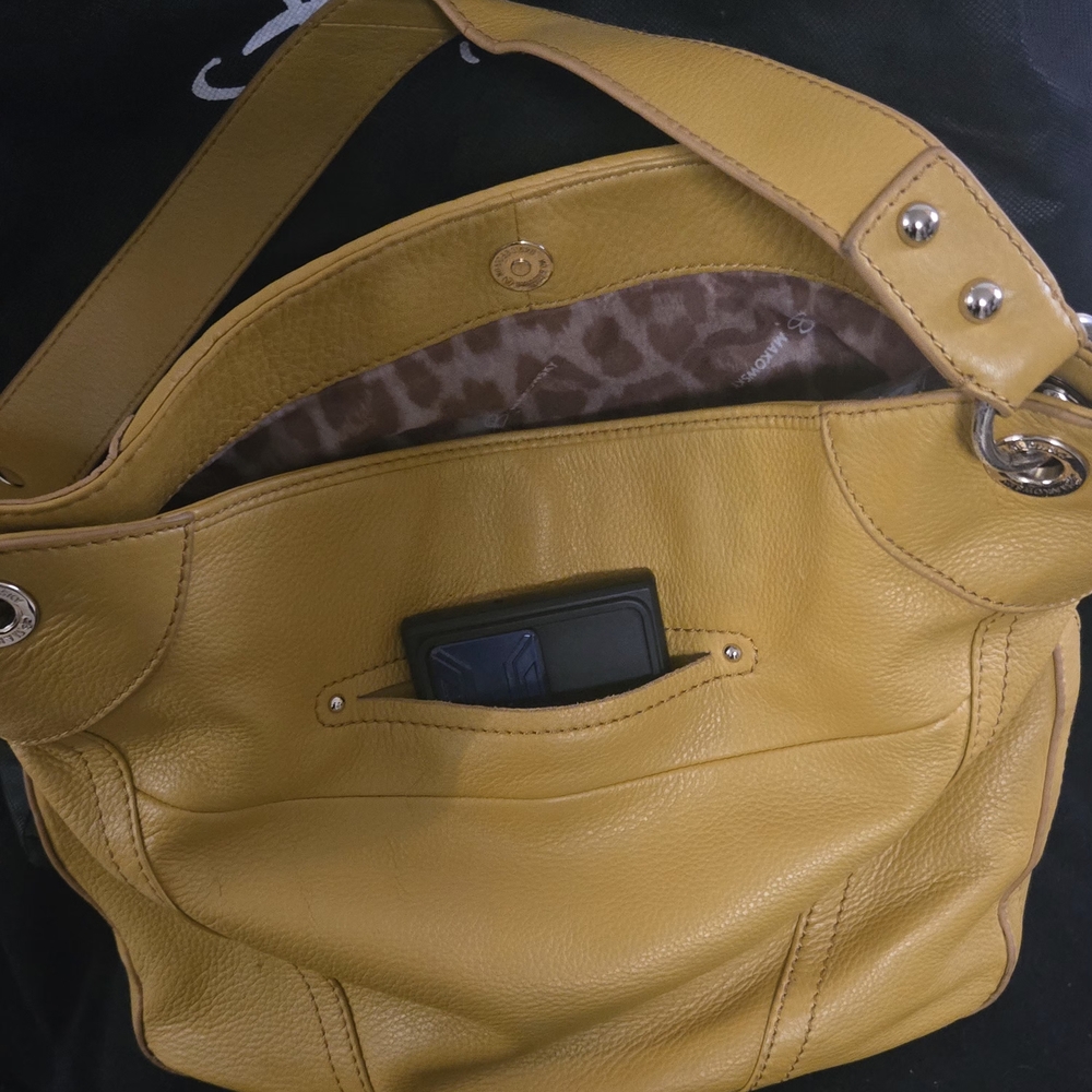 Elegant Mustard Woven Shoulder Bag - Picture 3 of 7